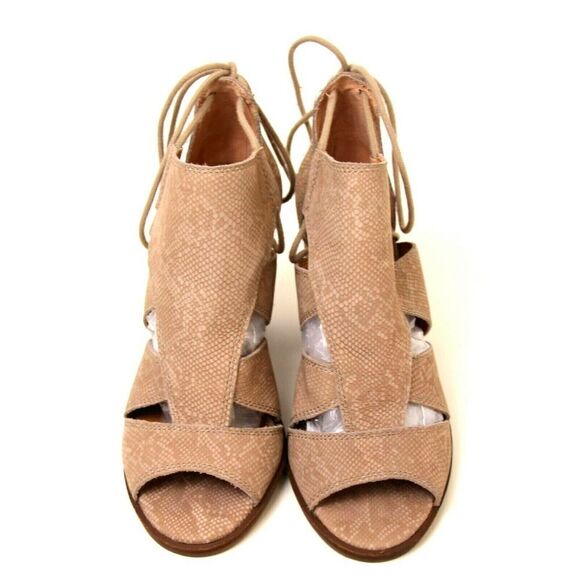 Lucky Brand Tan Heeled Sandals - Picture 3 of 12
